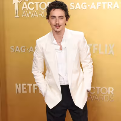Timothee Chalamet Shows Clean-Shaven New Look at Knicks' Game One of Eastern Finals