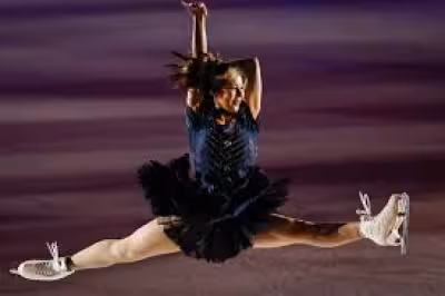 Alysa Liu Draws Roaring Crowd at Stars On Ice in Anaheim