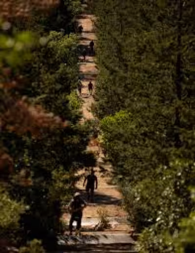 Manitou Incline reopens after emergency response in Manitou Springs