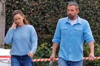 Ben Affleck and Jennifer Garner Reunite in Los Angeles Wearing Matching Baby Blue