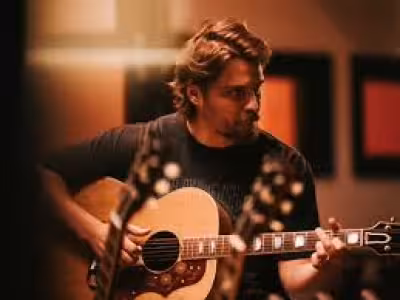 Luke Grimes: How a Failed Nashville Pilot Turned Into Red Bird and a Song on Marshals